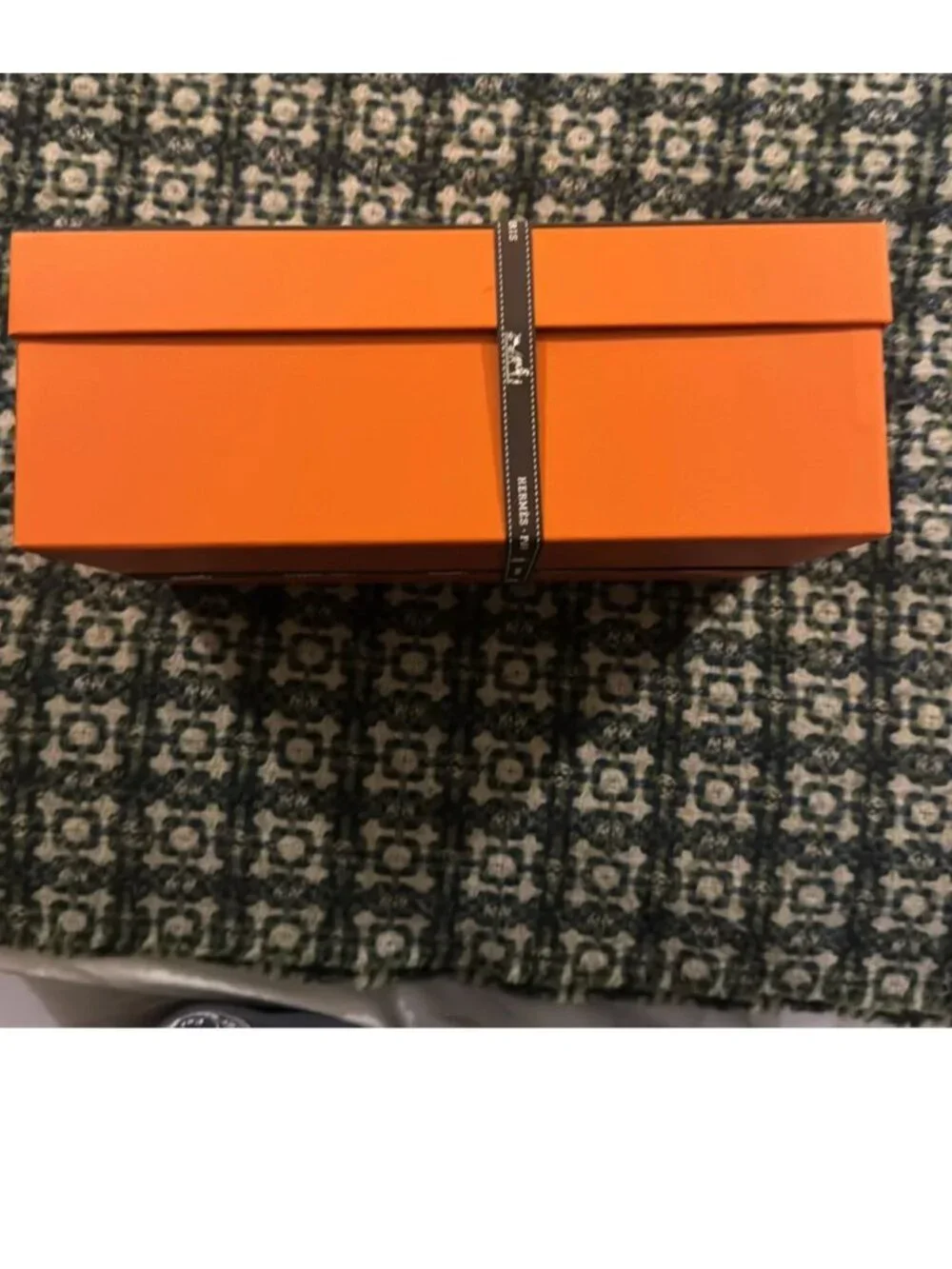 Hermes empty shoe box 14x8.5x5